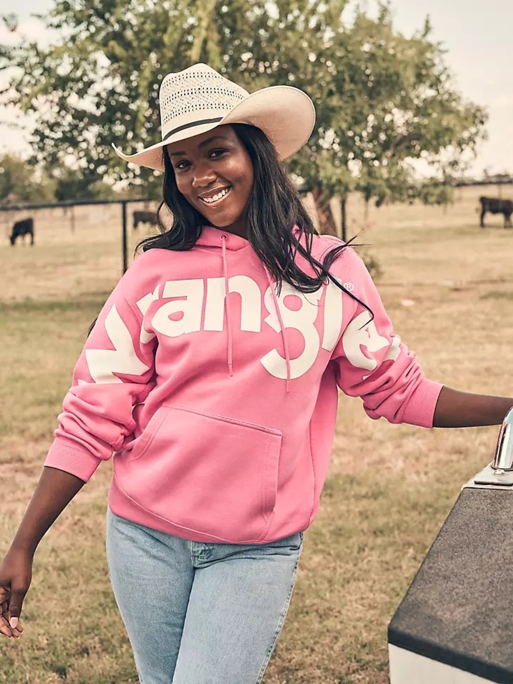 Wrangler Pink Logo Pullover Hoodie - Women